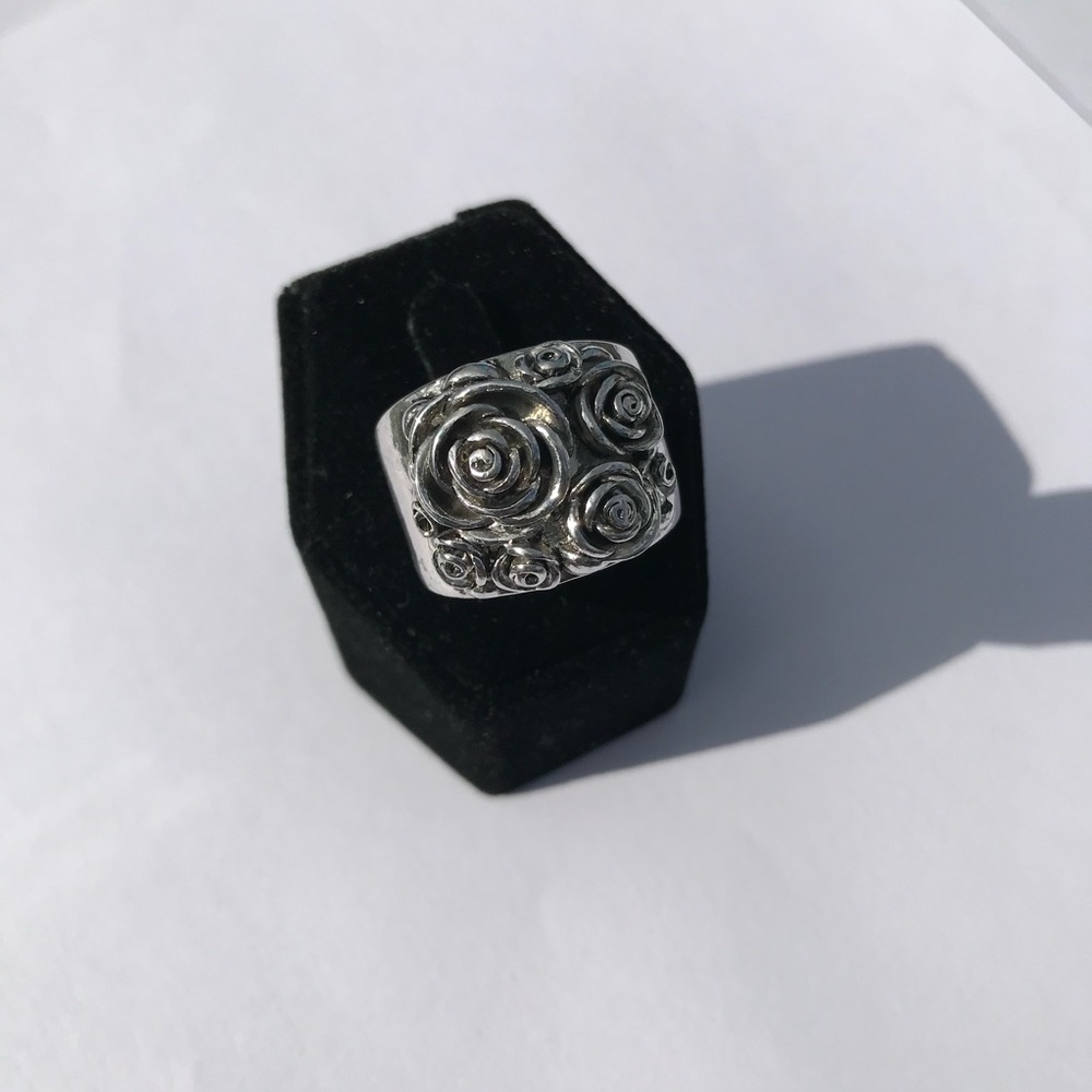 925 Silver Wedding Ring - Picture 5 of 6